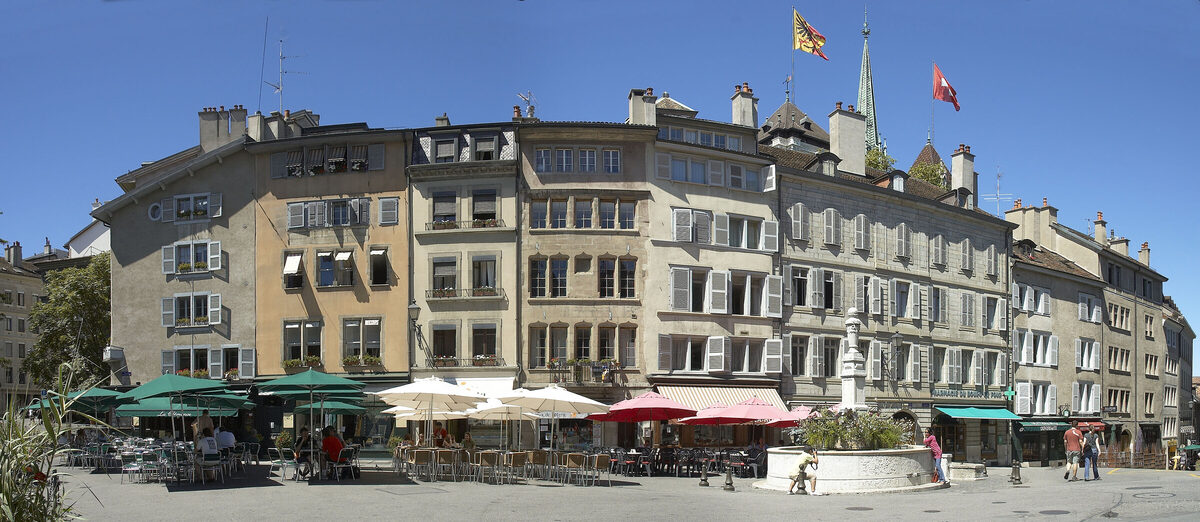 Place du Bourg-de-Four, Vieille-Ville de Genève — protection de l'adulte et de l'enfant
